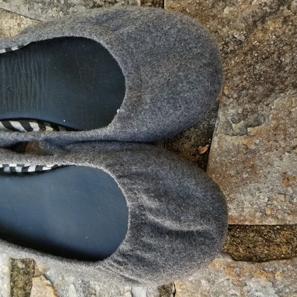 Michael Stars Foldable Wool Melton Ballerina Flats - Picture 2 of 5